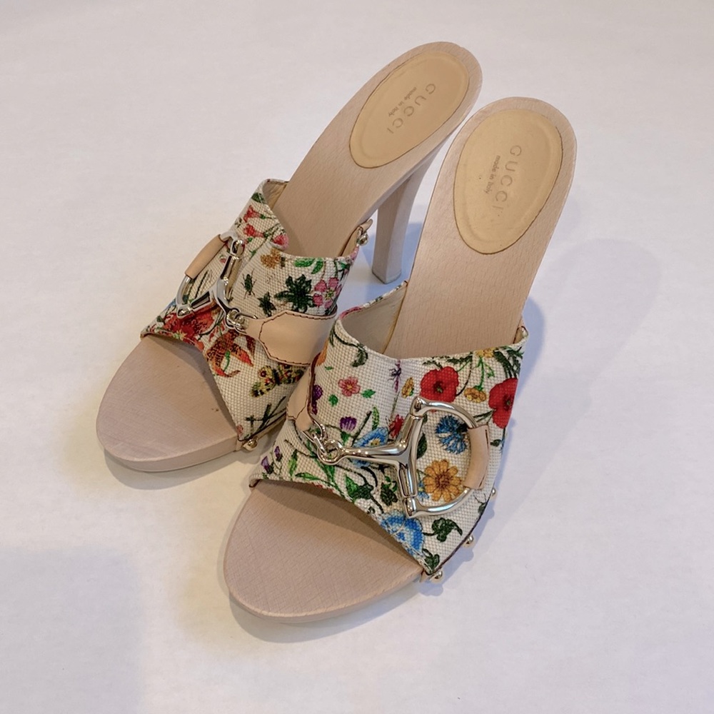 Gucci Flora Horsebit Mules
Heels Pumps Floral Sz 8.5B